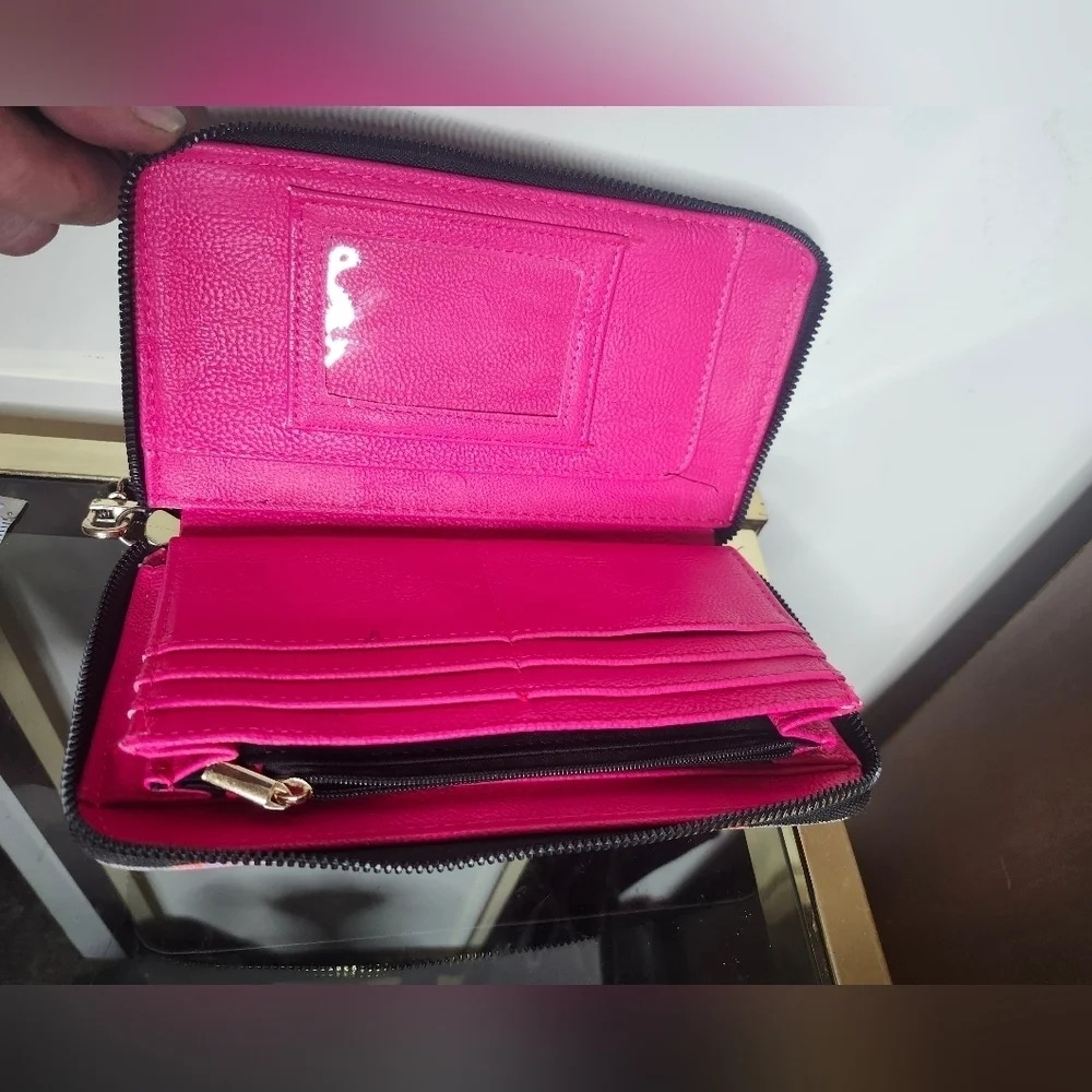 Vintage Betsey Johnson lips wallet - Picture 4 of 8